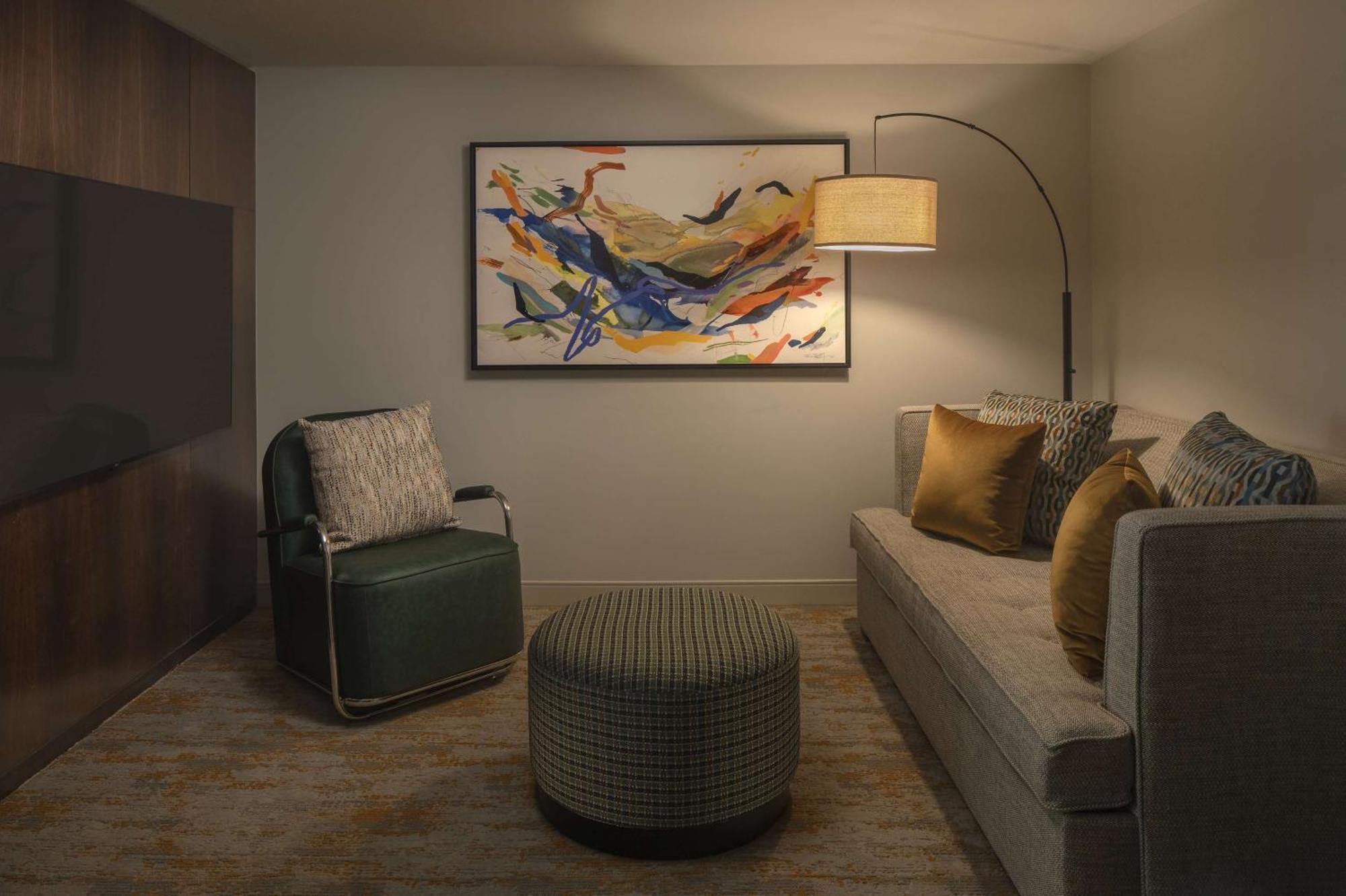 Hyatt Centric Midtown 3*